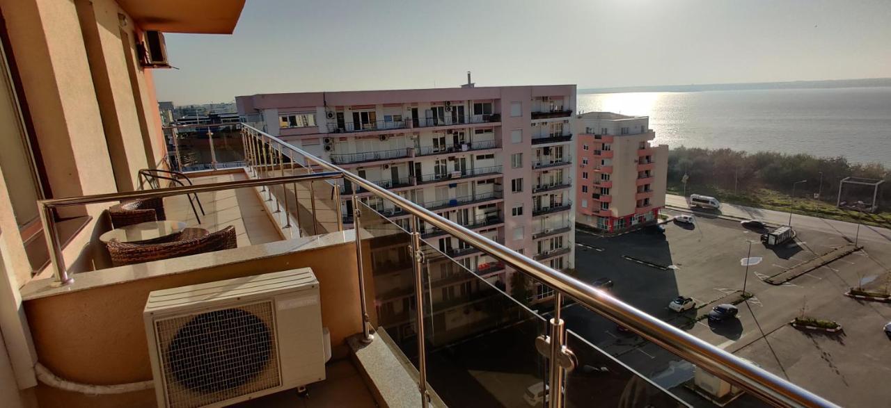 Nor Apartments Summerland Mamaia Εξωτερικό φωτογραφία